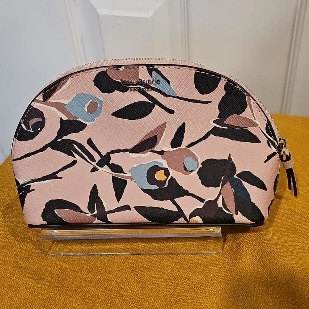 Kate Spade NY Cameron Medium Dome Cosmetic Bag In Paper Rose Like New